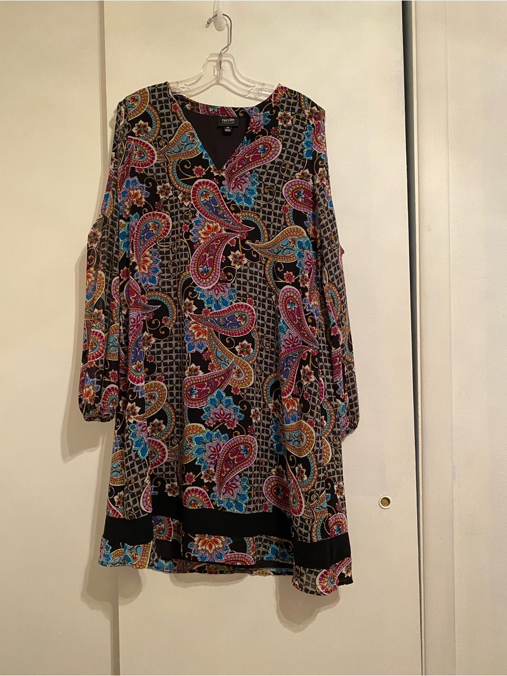 Nicole Miller Black Paisley Long-Sleeve V-Neck Dress with Multi-Color Accents